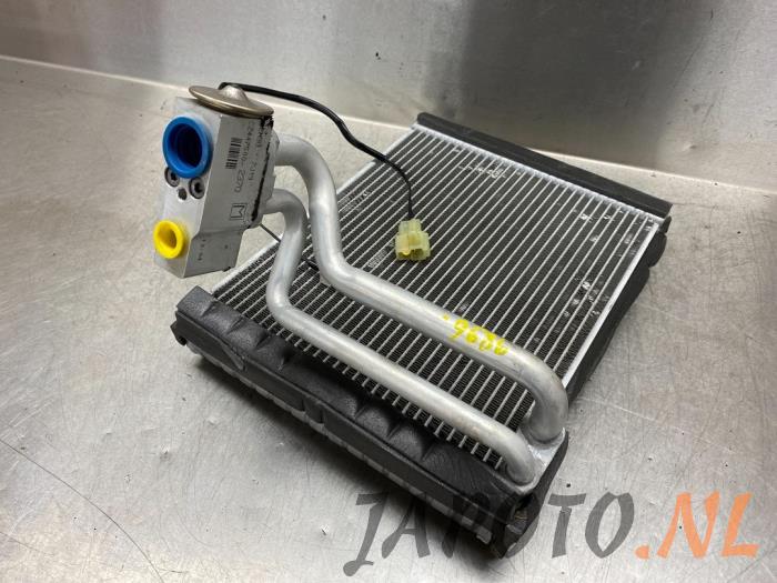 Air conditioning vaporiser from a Suzuki SX4 (EY/GY) 1.6 16V VVT Comfort,Exclusive Autom. 2007