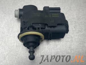 Używane Silnik reflektora Nissan Micra (K14) 0.9 IG-T 12V Cena € 39,95 Procedura marży oferowane przez Japoto Parts B.V.