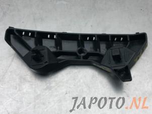 Used Front bumper bracket, right Nissan Micra (K14) 0.9 IG-T 12V Price € 19,95 Margin scheme offered by Japoto Parts B.V.