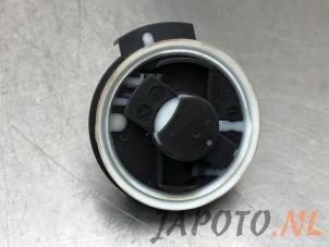 Used Airbag sensor Nissan Micra (K14) 0.9 IG-T 12V Price € 29,95 Margin scheme offered by Japoto Parts B.V.