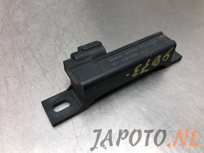 Używane Keyless Entry-Antena Nissan Micra (K14) 0.9 IG-T 12V Cena € 19,95 Procedura marży oferowane przez Japoto Parts B.V.
