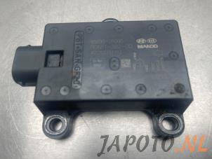 Used Anti-roll control sensor Hyundai iX35 (LM) 1.6 GDI 16V Price € 34,95 Margin scheme offered by Japoto Parts B.V.