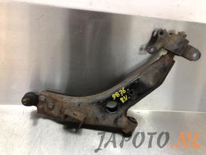 Used Front lower wishbone, right Chevrolet Epica 2.5 24V Price € 34,95 Margin scheme offered by Japoto Parts B.V.