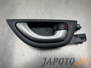 Used Front door handle 4-door, right Honda Jazz (GE6/GE8/GG/GP) 1.3 VTEC 16V Hybrid Price € 12,50 Margin scheme offered by Japoto Parts B.V.