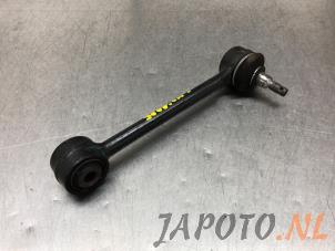 Used Rear torque rod, left Kia Sportage (SL) 1.6 GDI 16V 4x2 Price € 19,99 Margin scheme offered by Japoto Parts B.V.