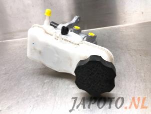 Usagé Cylindre de frein principal Hyundai iX20 (JC) 1.4i 16V Prix € 44,95 Règlement à la marge proposé par Japoto Parts B.V.