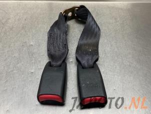 Used Rear seatbelt buckle, left Daihatsu Sirion 2 (M3) 1.3 16V DVVT Price € 19,95 Margin scheme offered by Japoto Parts B.V.