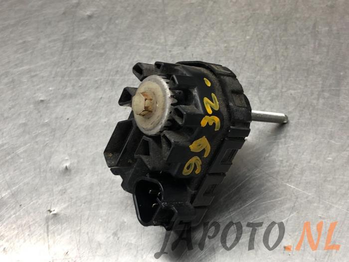 Używane Silnik reflektora Mazda 6 SportBreak (GH19/GHA9) 1.8i 16V Cena € 26,20 Procedura marży oferowane przez Japoto Parts B.V.