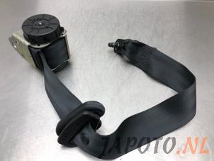 Used Rear seatbelt, right Mitsubishi Colt (Z2/Z3) 1.3 16V Price € 34,95 Margin scheme offered by Japoto Parts B.V.