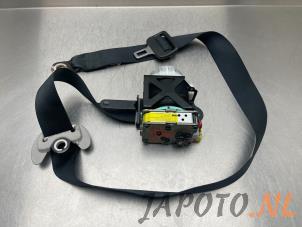 Used Front seatbelt, right Toyota Verso 2.2 16V D-CAT Price € 99,95 Margin scheme offered by Japoto Parts B.V.