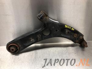 Usagé Bras de suspension bas avant droit Hyundai i30 (GDHB5) 1.4 16V Prix € 49,95 Règlement à la marge proposé par Japoto Parts B.V.
