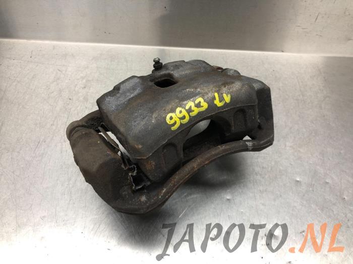 Front brake calliper, left from a Hyundai i30 (GDHB5) 1.4 16V 2016