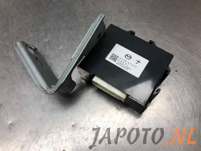 Usados Módulo PDC Mazda 2 (DJ/DL) 1.5 SkyActiv-G 90 Precio € 52,45 Norma de margen ofrecido por Japoto Parts B.V.
