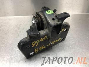 Usagé Support boîte de vitesse Toyota Verso 2.2 16V D-CAT Prix € 24,95 Règlement à la marge proposé par Japoto Parts B.V.