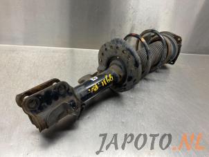 Used Front shock absorber rod, right Nissan Juke (F15) 1.6 16V Price € 64,99 Margin scheme offered by Japoto Parts B.V.