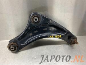 Used Front lower wishbone, right Nissan Juke (F15) 1.6 16V Price € 49,95 Margin scheme offered by Japoto Parts B.V.