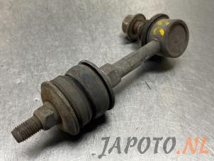 Used Rear anti-roll bar Toyota RAV4 (A4) 2.0 16V VVT-i 4x4 Price € 29,99 Margin scheme offered by Japoto Parts B.V.