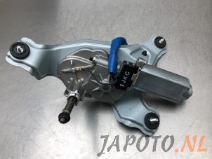 Usagé Moteur essuie-glace arrière Hyundai i30 Wagon (GDHF5) 1.6 CRDi Blue Drive 16V VGT Prix € 49,95 Règlement à la marge proposé par Japoto Parts B.V.