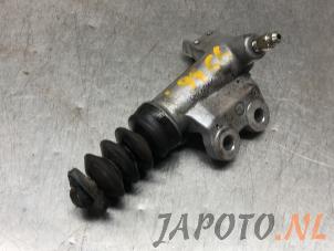 Used Clutch slave cylinder Honda Civic (FK1/2/3) 1.4i VTEC 16V Price € 34,95 Margin scheme offered by Japoto Parts B.V.