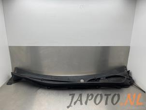 Used Cowl top grille Toyota GT 86 (ZN) 2.0 16V Price € 49,99 Margin scheme offered by Japoto Parts B.V.