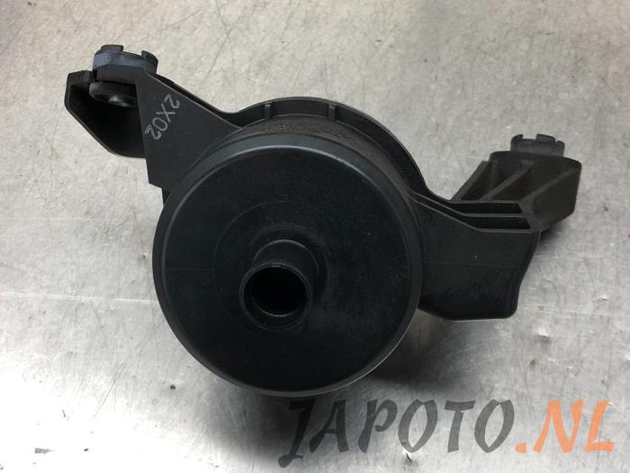 Begagnade Luftfilter Toyota GT 86 (ZN) 2.0 16V Pris € 26,20 Marginaltabell erbjuds av Japoto Parts B.V.