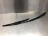 Front wiper arm from a Toyota RAV4 (A3) 2.2 D-4D-F 16V 4x4 2011
