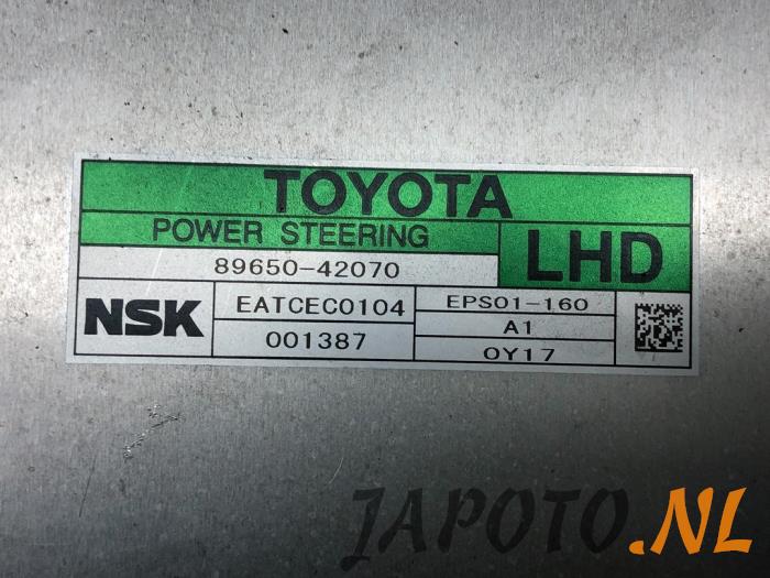 Sterownik wspomagania kierownicy z Toyota RAV4 (A3) 2.2 D-4D-F 16V 4x4 2011