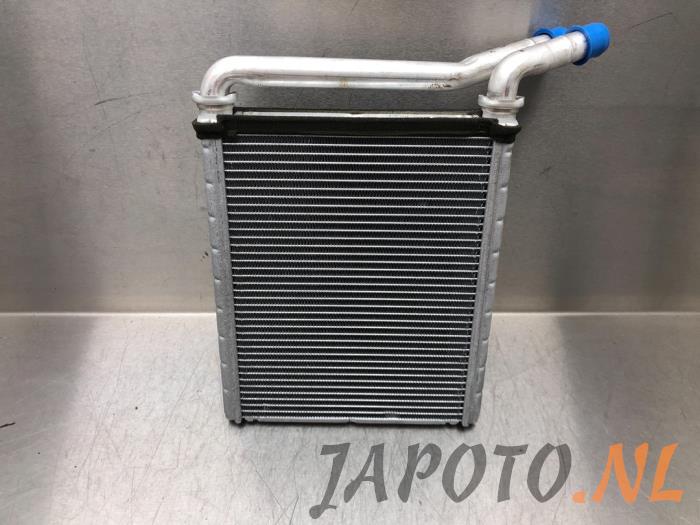 Radiador de calefactor de un Toyota RAV4 (A3) 2.2 D-4D-F 16V 4x4 2011