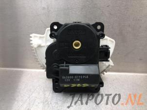 Used Heater valve motor Toyota RAV4 (A3) 2.2 D-4D-F 16V 4x4 Price € 19,95 Margin scheme offered by Japoto Parts B.V.