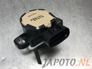 Used Throttle pedal position sensor Toyota Auris (E15) 1.8 16V HSD Full Hybrid Price € 34,95 Margin scheme offered by Japoto Parts B.V.