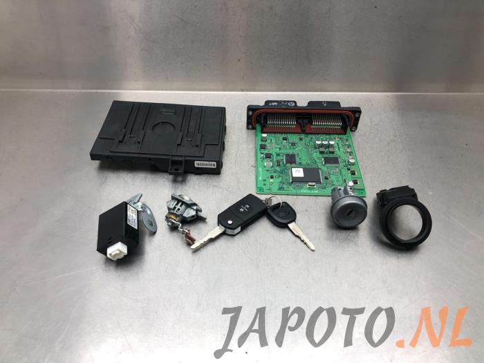 Used Ignition lock + computer Mazda 2 (DE) 1.3 16V S-VT Price € 103,95 Margin scheme offered by Japoto Parts B.V.
