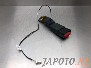 Used Rear seatbelt buckle, right Nissan Micra (K14) 1.0 IG-T 100 Price € 29,95 Margin scheme offered by Japoto Parts B.V.