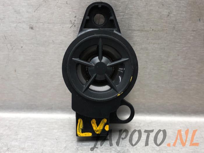 Begagnade Diskanthögtalare Nissan Micra (K14) 1.0 IG-T 100 Pris € 15,70 Marginaltabell erbjuds av Japoto Parts B.V.