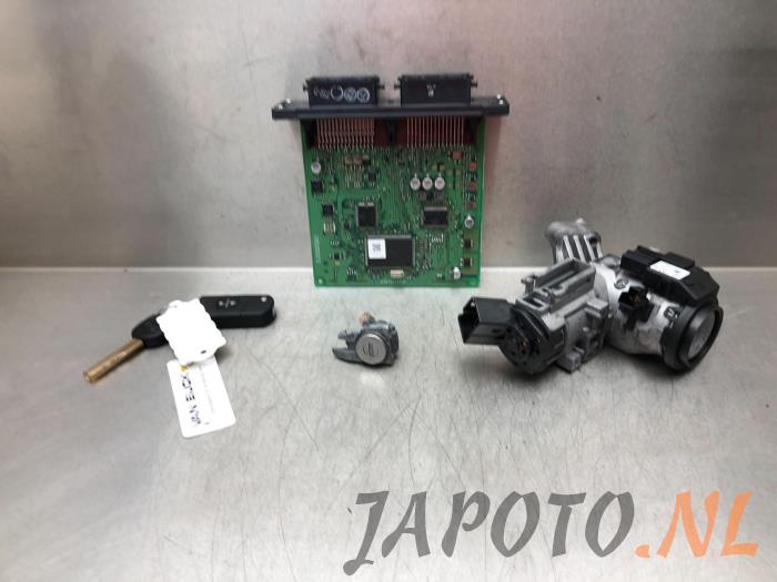 Used Ignition lock + computer Mazda 2 (DE) 1.3 16V MZR Price € 103,95 Margin scheme offered by Japoto Parts B.V.