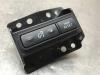 Cruise control switch from a Nissan Qashqai (J11) 1.3 DIG-T 140 16V 2019