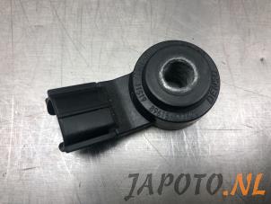 Usados Sensor de golpeteo Toyota Yaris III (P13) 1.33 16V Dual VVT-I Precio € 19,95 Norma de margen ofrecido por Japoto Parts B.V.