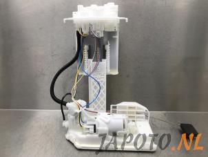 Used Electric fuel pump Toyota Yaris IV (P21/PA1/PH1) 1.5 12V Hybrid Price € 99,95 Margin scheme offered by Japoto Parts B.V.