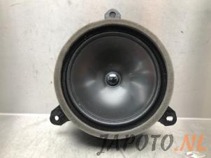 Used Speaker Toyota Yaris IV (P21/PA1/PH1) 1.5 12V Hybrid Price € 19,95 Margin scheme offered by Japoto Parts B.V.