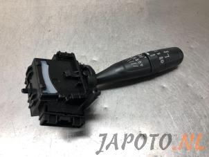 Usados Interruptor de limpiaparabrisas Suzuki Swift (ZA/ZC/ZD) 1.2 16V Precio € 29,99 Norma de margen ofrecido por Japoto Parts B.V.