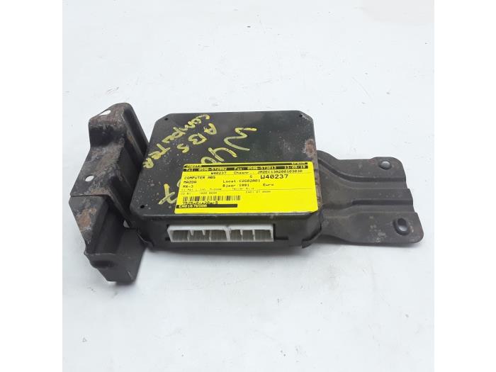 Używane Sterownik ABS Mazda MX-3 (EC) 1.6i 16V Cena € 26,25 Procedura marży oferowane przez Japoto Parts B.V.