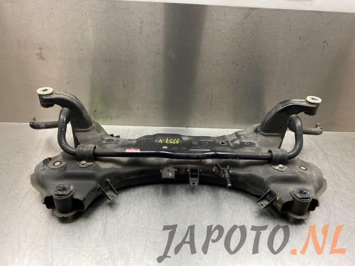Usados Subchasis Kia Niro I (DE) 1.6 GDI Hybrid Precio € 208,95 Norma de margen ofrecido por Japoto Parts B.V.