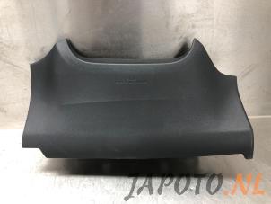Usados Airbag de rodilla izquierda Toyota Auris (E15) 1.8 16V HSD Full Hybrid Precio € 74,99 Norma de margen ofrecido por Japoto Parts B.V.