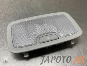 Gebrauchte Innenbeleuchtung hinten Kia Niro I (DE) 1.6 GDI Hybrid Preis € 19,95 Margenregelung angeboten von Japoto Parts B.V.