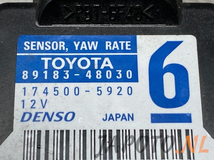 Lenkwinkelsensor van een Toyota Auris (E15) 1.8 16V HSD Full Hybrid 2011