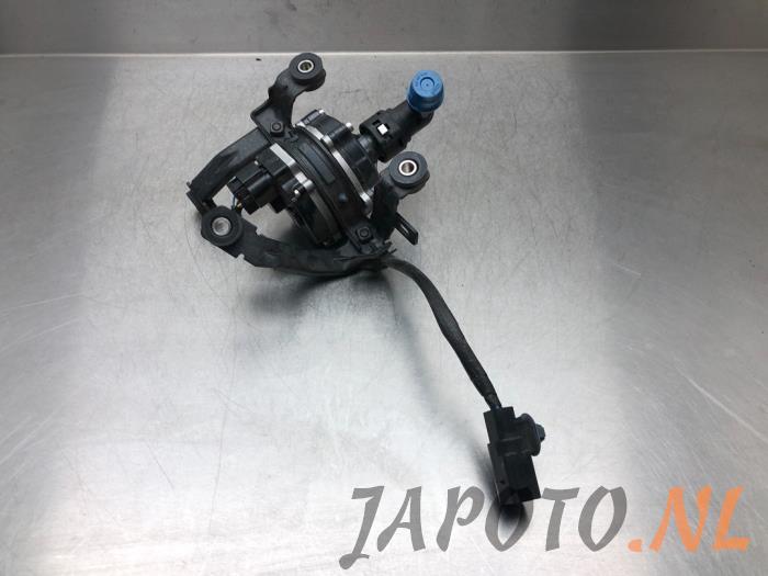 Begagnade Vattenpump Kia Niro I (DE) 1.6 GDI Hybrid Pris € 52,45 Marginaltabell erbjuds av Japoto Parts B.V.