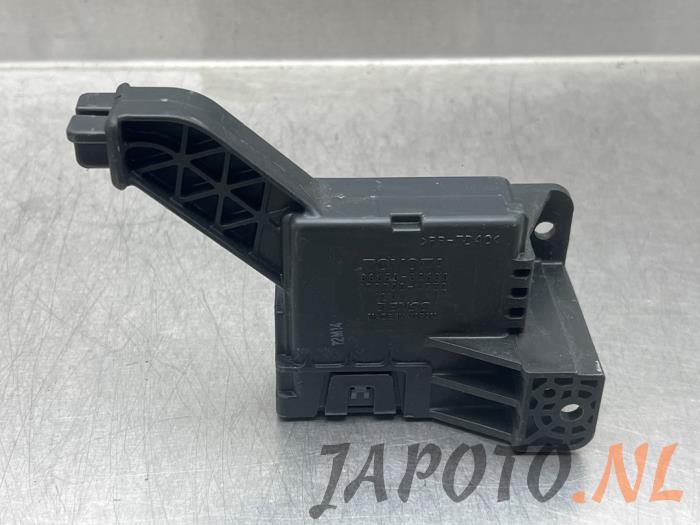 Usagé Ordinateur refroidisseur Subaru Trezia 1.33 16V Dual VVT-I Prix € 61,95 Règlement à la marge proposé par Japoto Parts B.V.