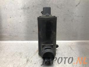 Used Rear screen washer pump Kia Picanto (TA) 1.0 12V Price € 19,95 Margin scheme offered by Japoto Parts B.V.