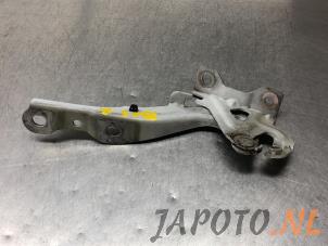 Used Bonnet Hinge Chevrolet Spark (M300) 1.0 16V Price € 19,95 Margin scheme offered by Japoto Parts B.V.