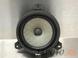 Used Speaker Toyota Aygo (B40) 1.0 12V VVT-i Price € 19,99 Margin scheme offered by Japoto Parts B.V.
