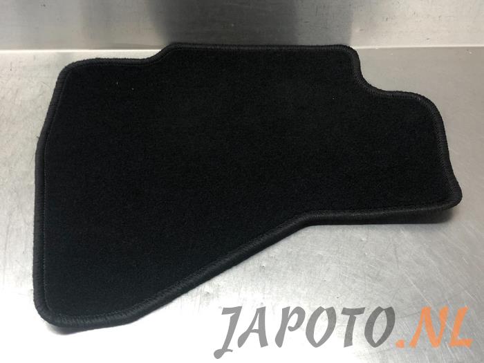 Kit tapis d'un Toyota Aygo (B40) 1.0 12V VVT-i 2018